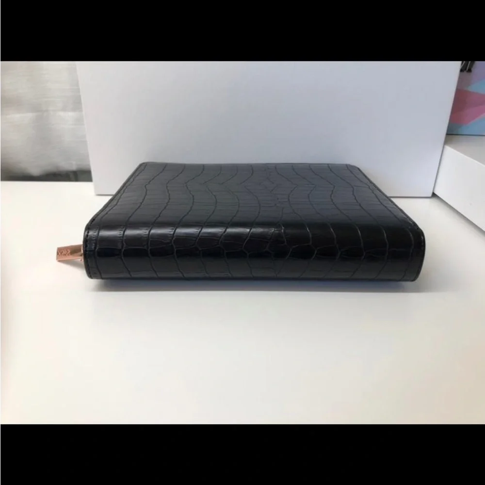Kikki.K B6 Black Croco Embossed Zippered Planner